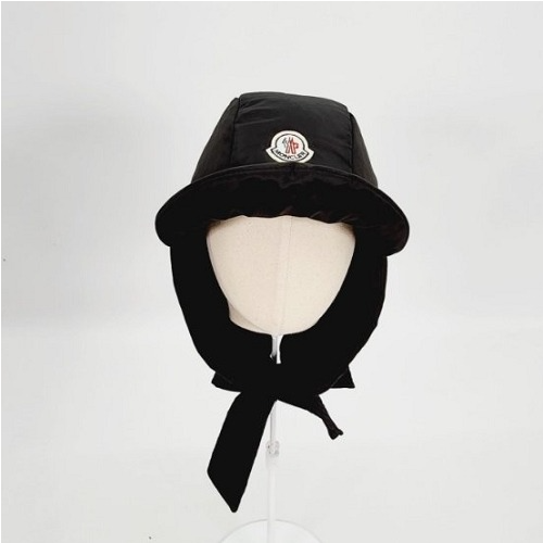 MONCL*R 패디드 버킷햇 (02)