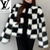LOUIS VUITT*N 체크 밍크 퍼 코트