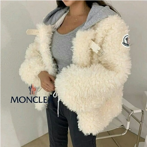 MONCL*R 버클 양털 후드자켓