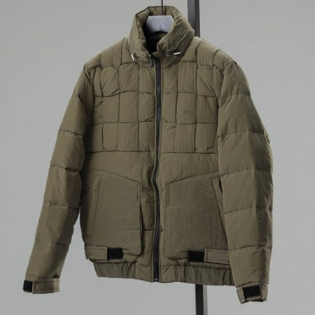 BOTTEGA VENE*A 스퀘어 차이나 패딩 자켓