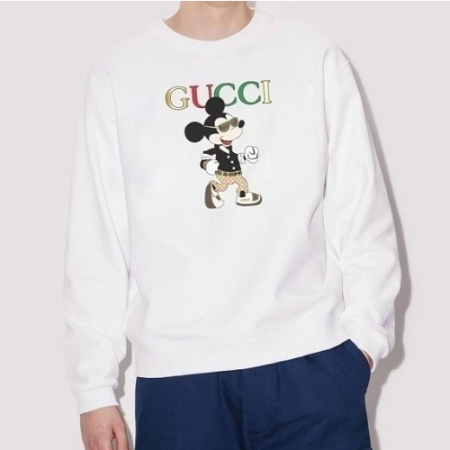 GUC*I 미키마우스 기모맨투맨 241