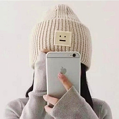 아*네 ACNE STUDIOS 로고패치 비니