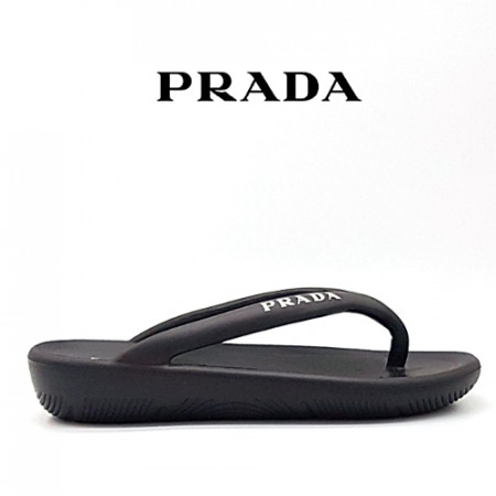 PRADA 플립플랍 슬리퍼