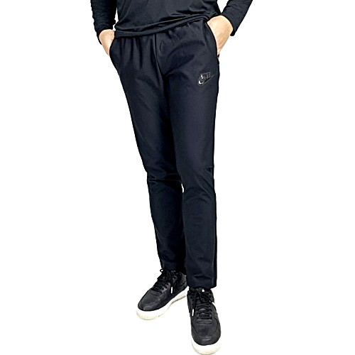 NIKE  블랙로고 스판 바지
