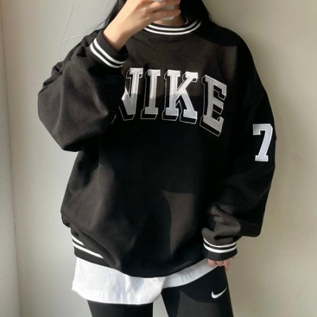 NIKE  N 럭비 로고 맨투맨