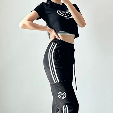 GUC*I  크롭 트레이닝 투피스 셋업