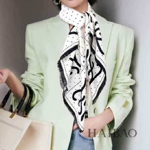 FEN*I   실크스카프 (수입)