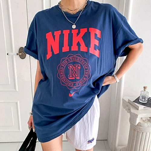 NIKE   캠퍼 T