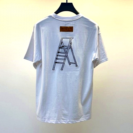 LOUIS VUITTON 해머 자수로고 반팔 라운드 티셔츠