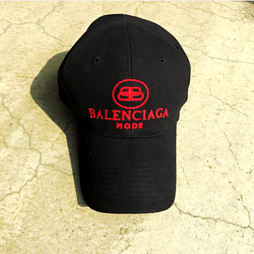 발렌시아가 BALENCIAGA 뉴 비비 볼캡 2Color