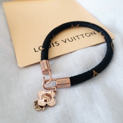 LOUIS VUITT*N   비비엔 스틸 팔찌