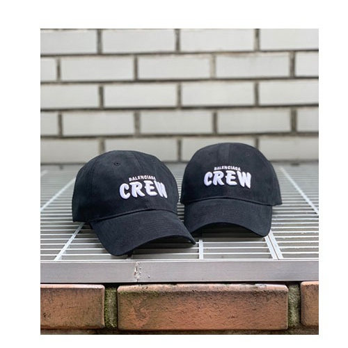 국내배송)발렌시아가 CREW 로고 볼캡