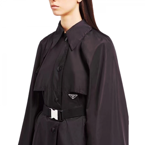 프*다 PRADA 하프 바람막이 자켓