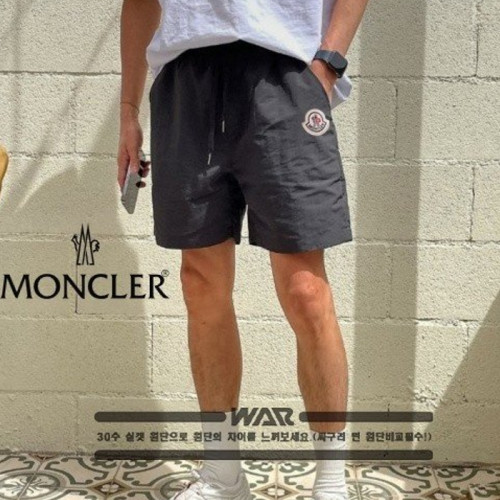 MONCL*R   옆트임 숏 팬츠
