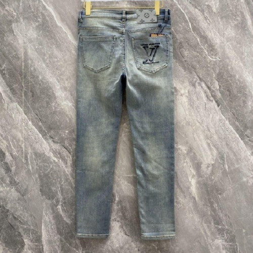 루이*통   2024 백포켓 자수로고 스판 워싱 데님진