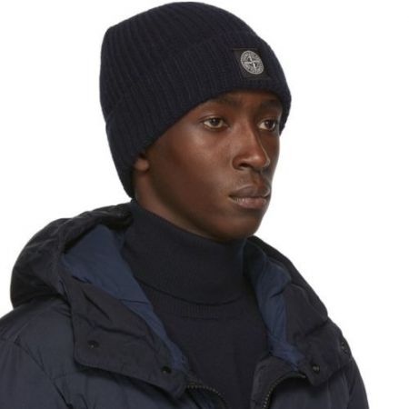 스톤아일랜드 비니