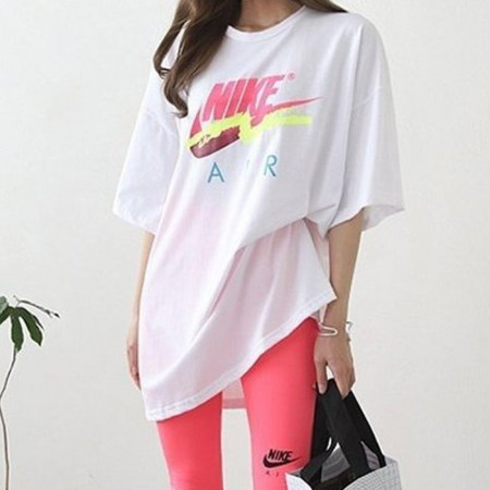 NIKE   네온로고 오버핏 반팔 (남여공용)