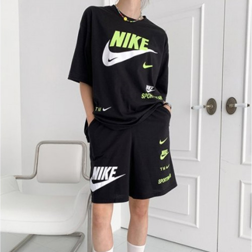 NIKE   형광나염 반바지 세트