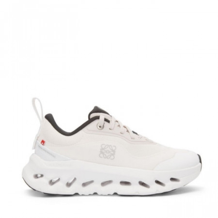 로에베 클라우드틸트 2.0 스니커즈