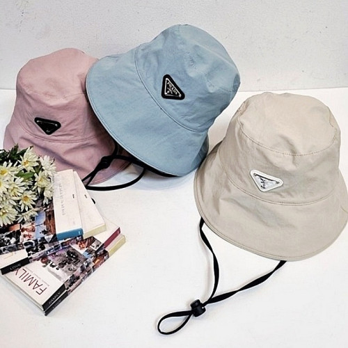 프*다 PRADA 로고 벙거지