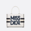 Dior Book Tote 미디엄 백 - 화이트 & 블루 Miss Dior Graffiti 자수