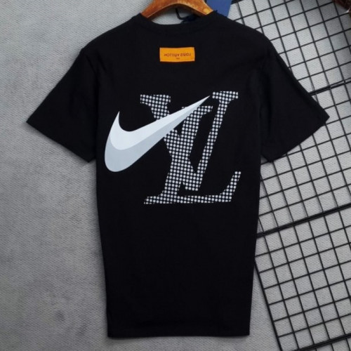 루이비통 X NIKE 콜라보 반팔티