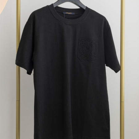 루이*통   포켓 로고 크루넥 티셔츠