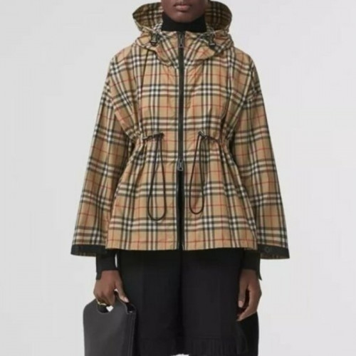 Burber*y   로고 테이프 빈티지 체크 후드 재킷