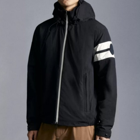 몽클*어   MC Doumenc 바람막이(블랙)