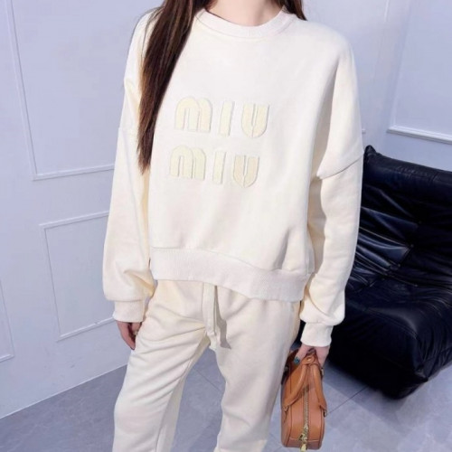 MIU M*U   봄 가을 환절기 맨투맨 후드티 트레이닝 조거팬츠 세트