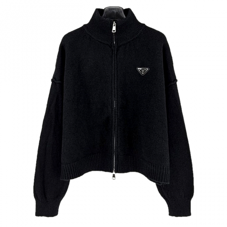 PRADA 플레이트 니트집업