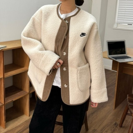 NIKE   부클 골덴자켓