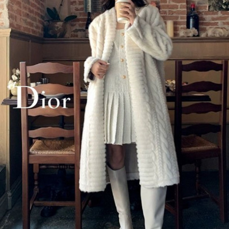 DI*R   보들 밍크 니트코트