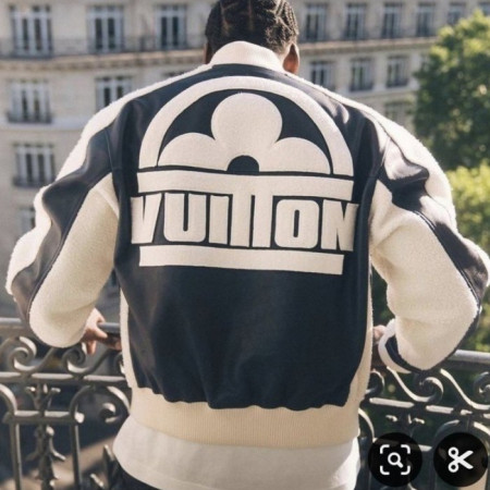 루이*통   클로버 양털 배색 자켓