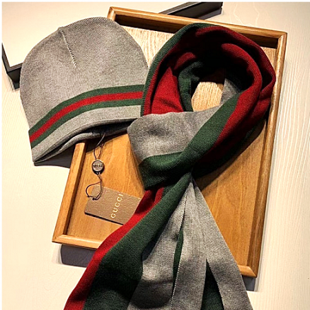 GUCCI 머플러 모자 세트