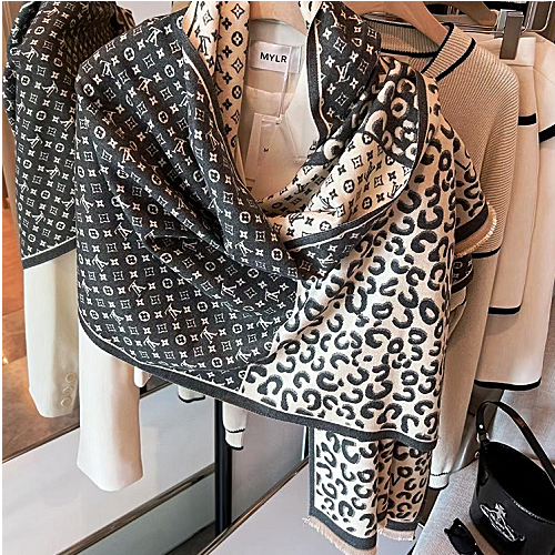 LOUIS VUITTON LV로고 스카프