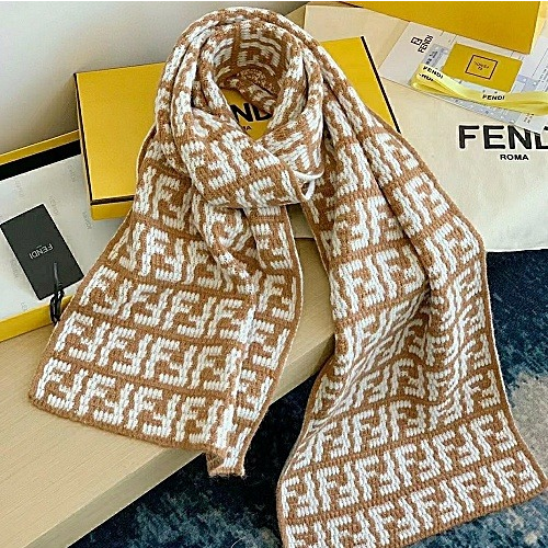 FENDI 펜* 니트 머플러