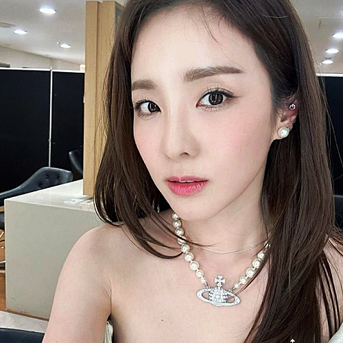 비비안웨*트 우드 진주 목걸이