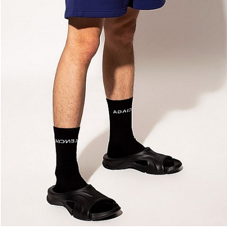 발렌시아가 몰드 슬라이드 샌들 블랙