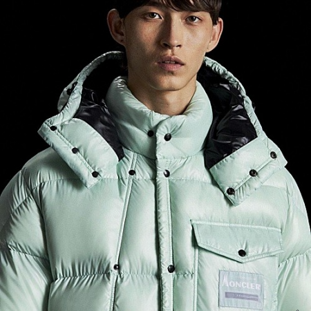 몽클레어 지니어스 ANTHEMY 포켓 다운 패딩 - 라이트그린