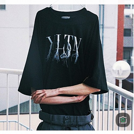 발렌티* x 더블렛 플라잉 VLTN 로고 티셔츠