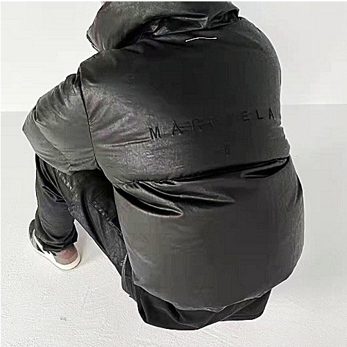 메종마르지엘라 MM6 레더푸퍼 다운자켓