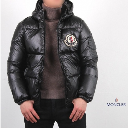 몽클** 스페이스 패딩 숏파카 - 블랙