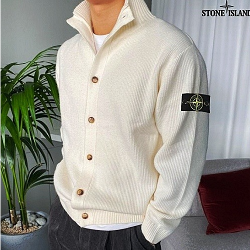 스톤아일랜드 STONE ISLAND 하이넥 버튼 가디건