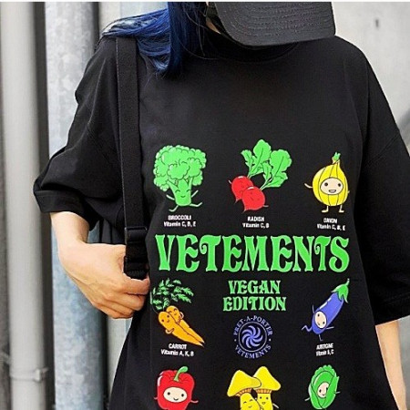 베*멍 VETEMENTS 비건에디션 티셔츠